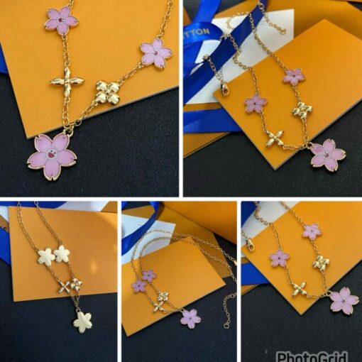 LV 村上隆花花necklace 🩷🩷🩷